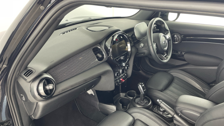 MINI Cooper 1.5 C Exclusive 5dr Auto Petrol Hatchback